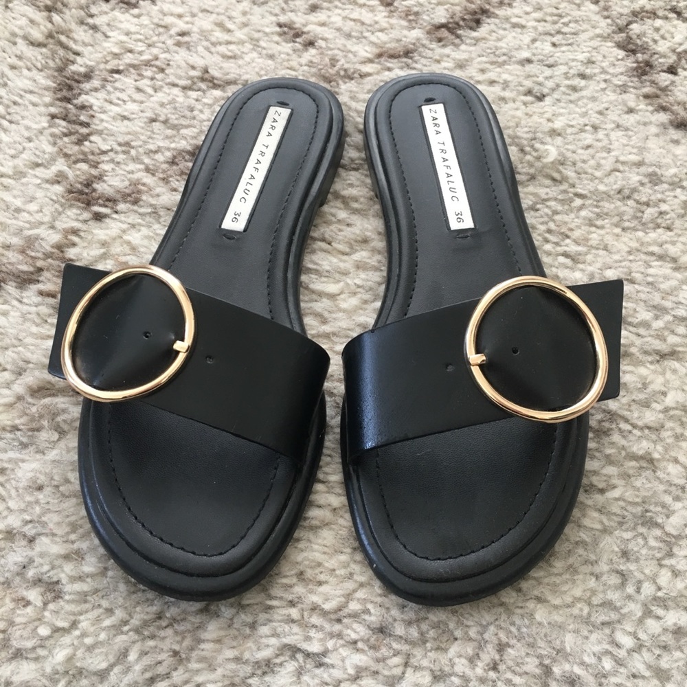 Zara Black Slides s.36. Excellent condition.